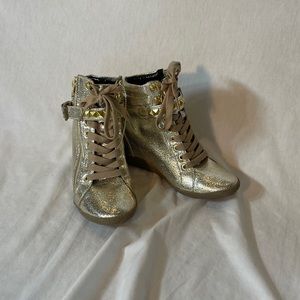 HighTop Lace Up Wedge Heels Steve Madden sneakers